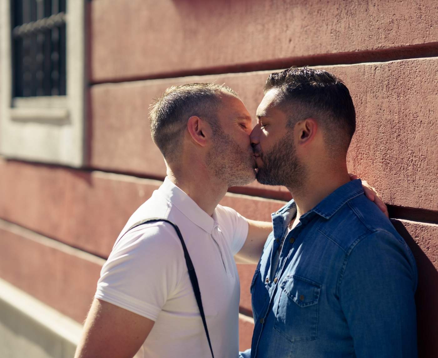 Can You Get Herpes From Kissing? Yep! Here’s What No One Tells You About HSV-1