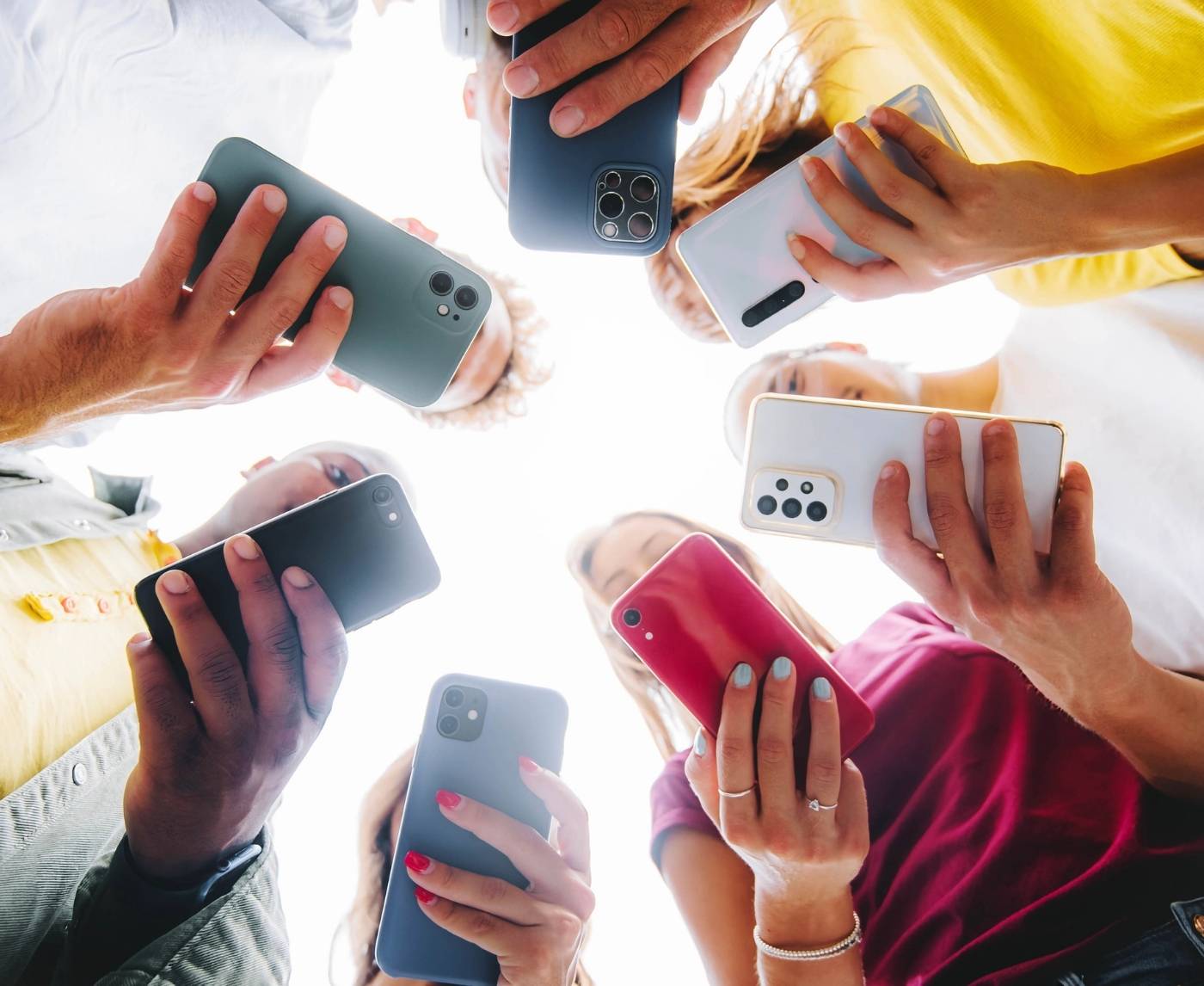 STD Scared? Gen Z Is Skipping Clinics, and Going Online Instead