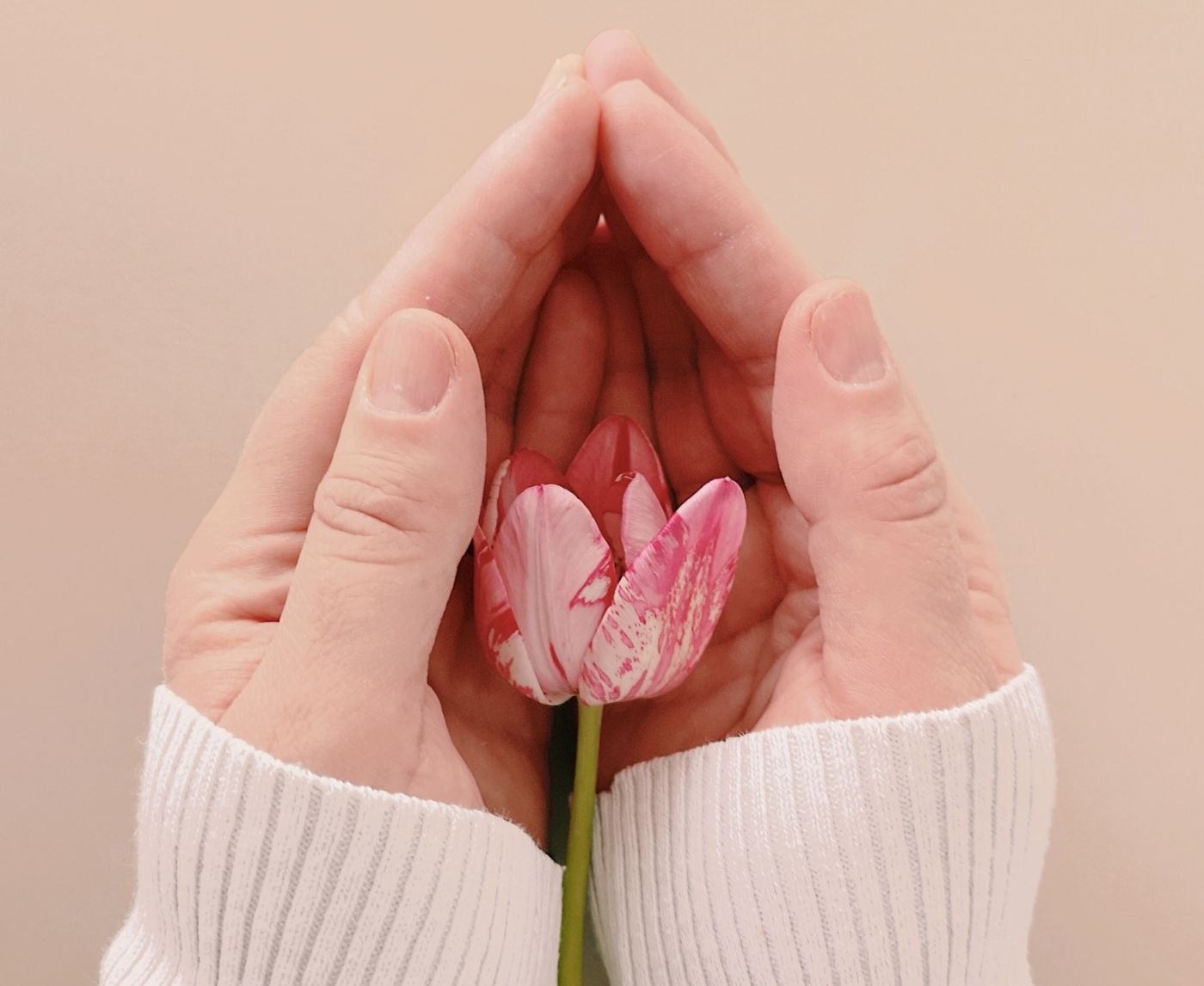 Chlamydia Cases Keep Rising, Here’s Why (And How to Protect Yourself)