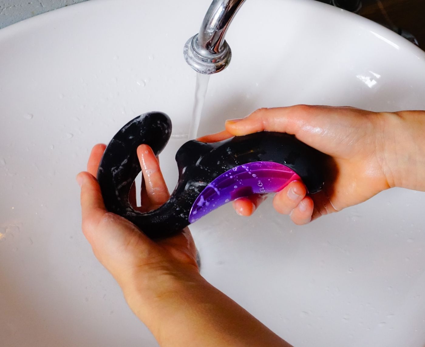 How to Clean Your Sex Toys (So They Don’t Give You Gonorrhea)
