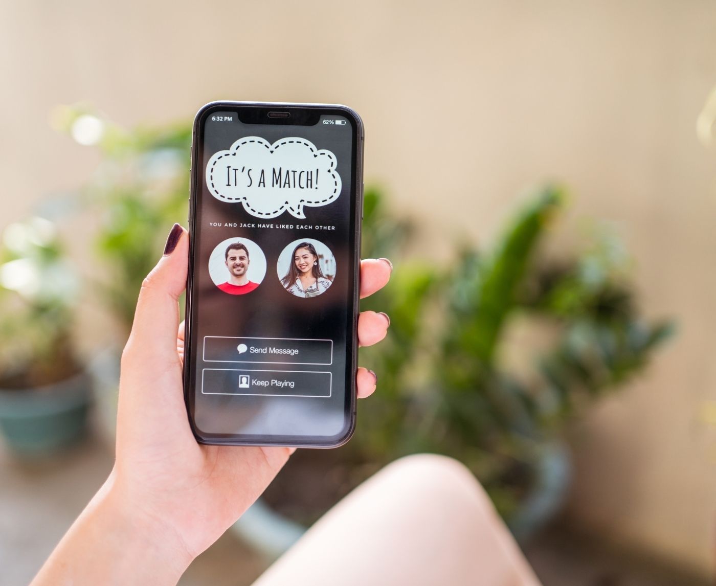 Swipe Right, Wake Up Itching: STD Risks from App Hookups