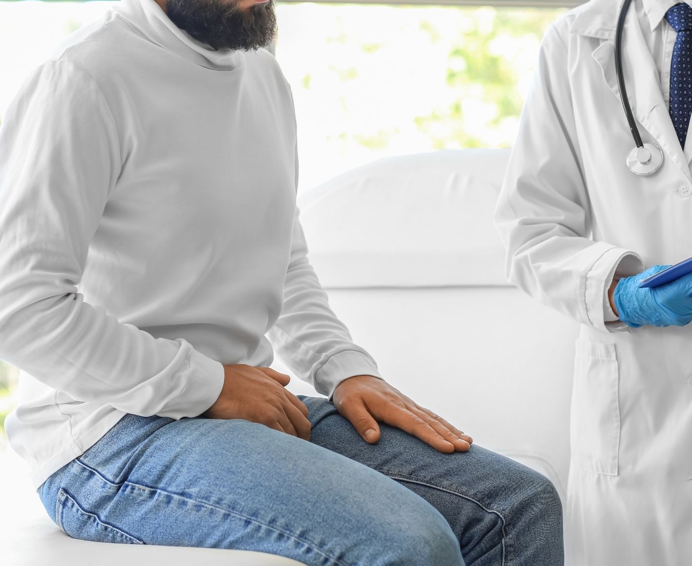 Burning, Itching, or Nothing at All? Trichomoniasis by Gender