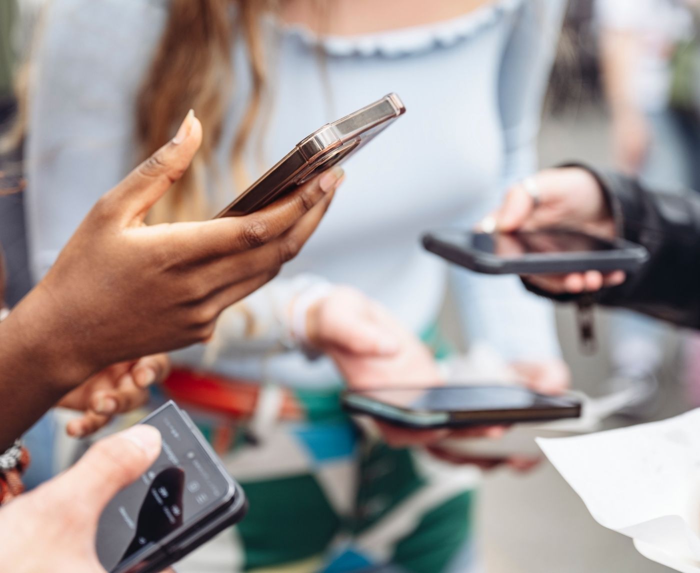 STD Awareness in the Digital Age: How Social Media Shapes Sexual Health Education